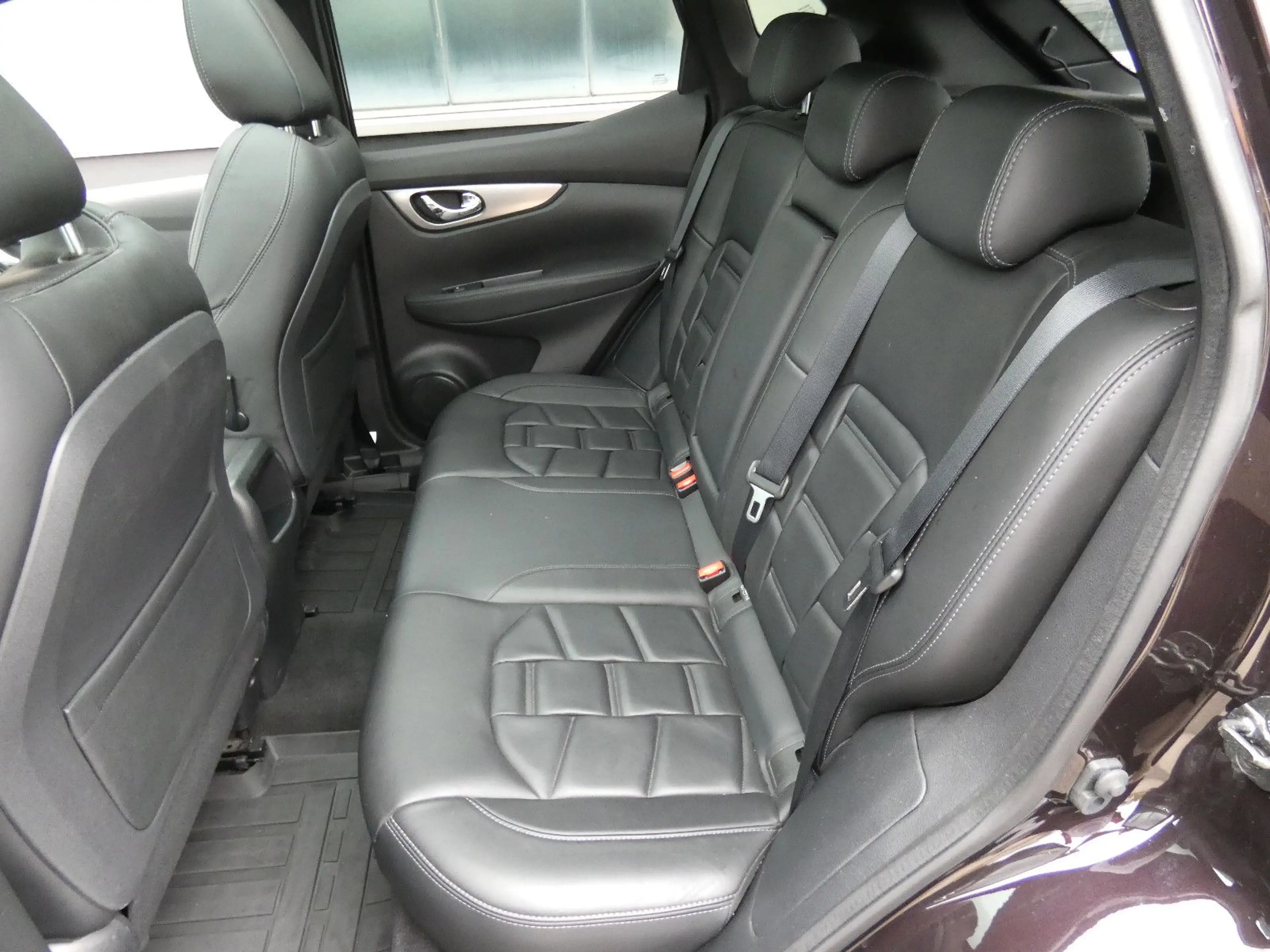 Nissan Qashqai 1.3 DIG-T DCT Tekna+*Leder*Pano*LED*19" — photo 12