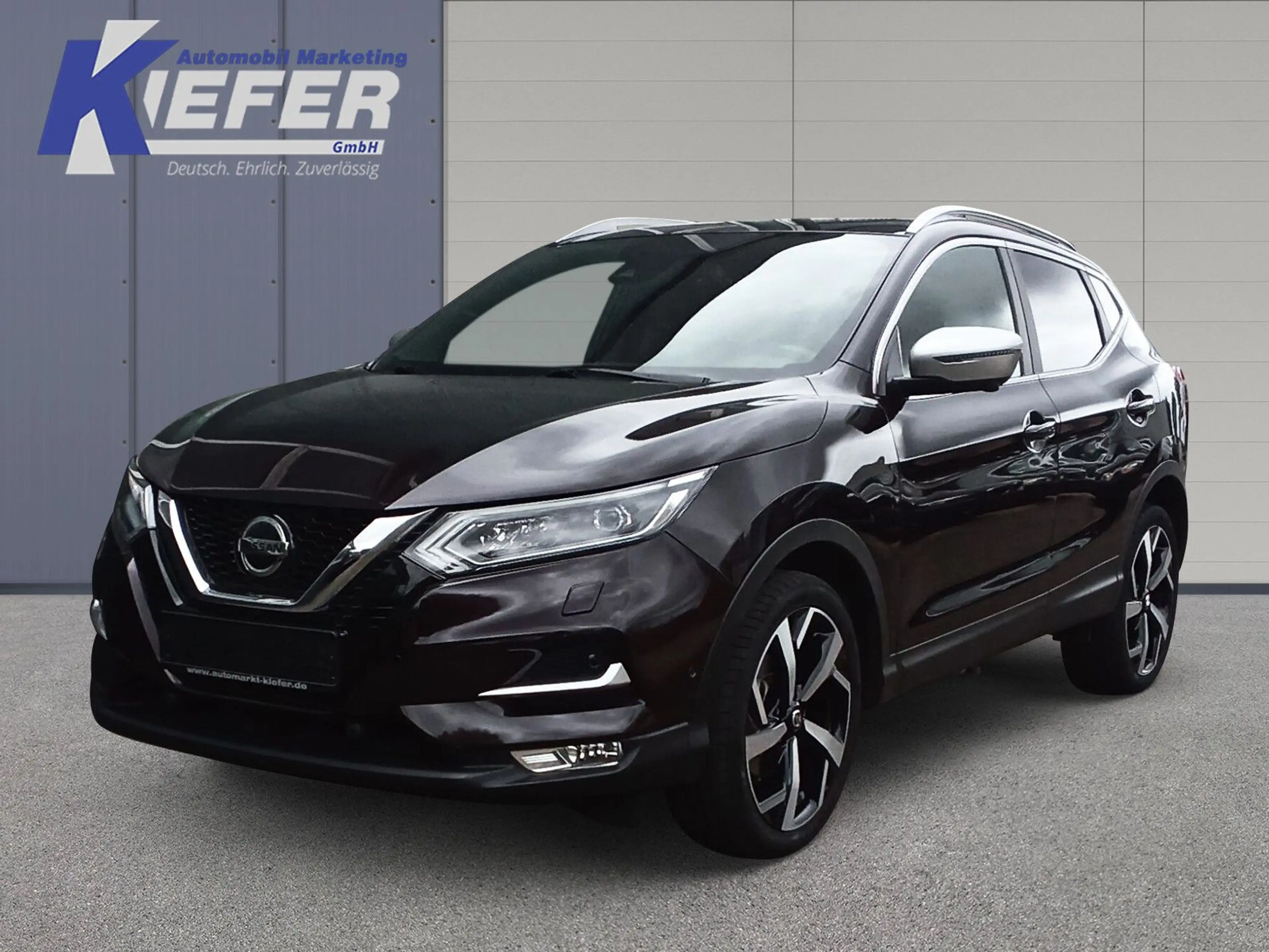 Nissan Qashqai 1.3 DIG-T DCT Tekna+*Leder*Pano*LED*19"