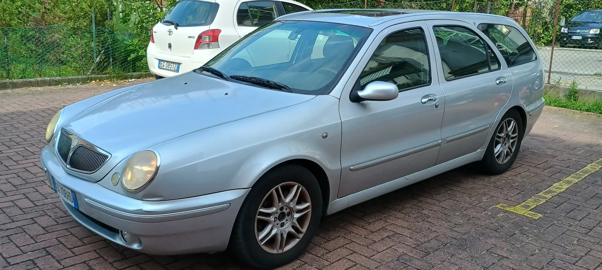 Lancia Lybra Lybra Station Wagon SW 1.9 jtd Emblema Grigio - 2