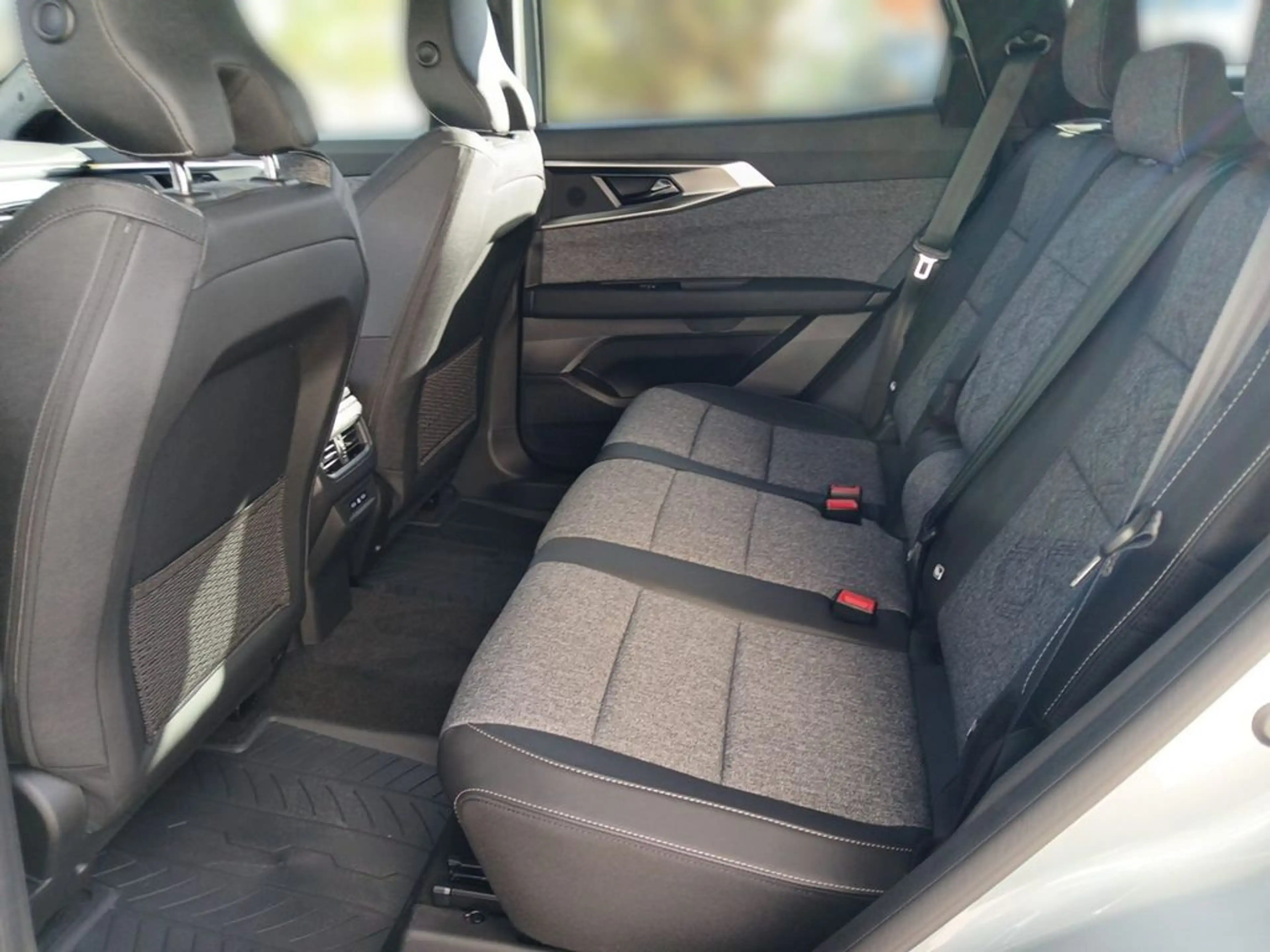 Renault Espace ESPACE Techno Full Hybrid E-Tech 200 5-Sitzer — photo 9