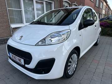 1.0i! Topstaat* Benzine* 2012* Garantie!