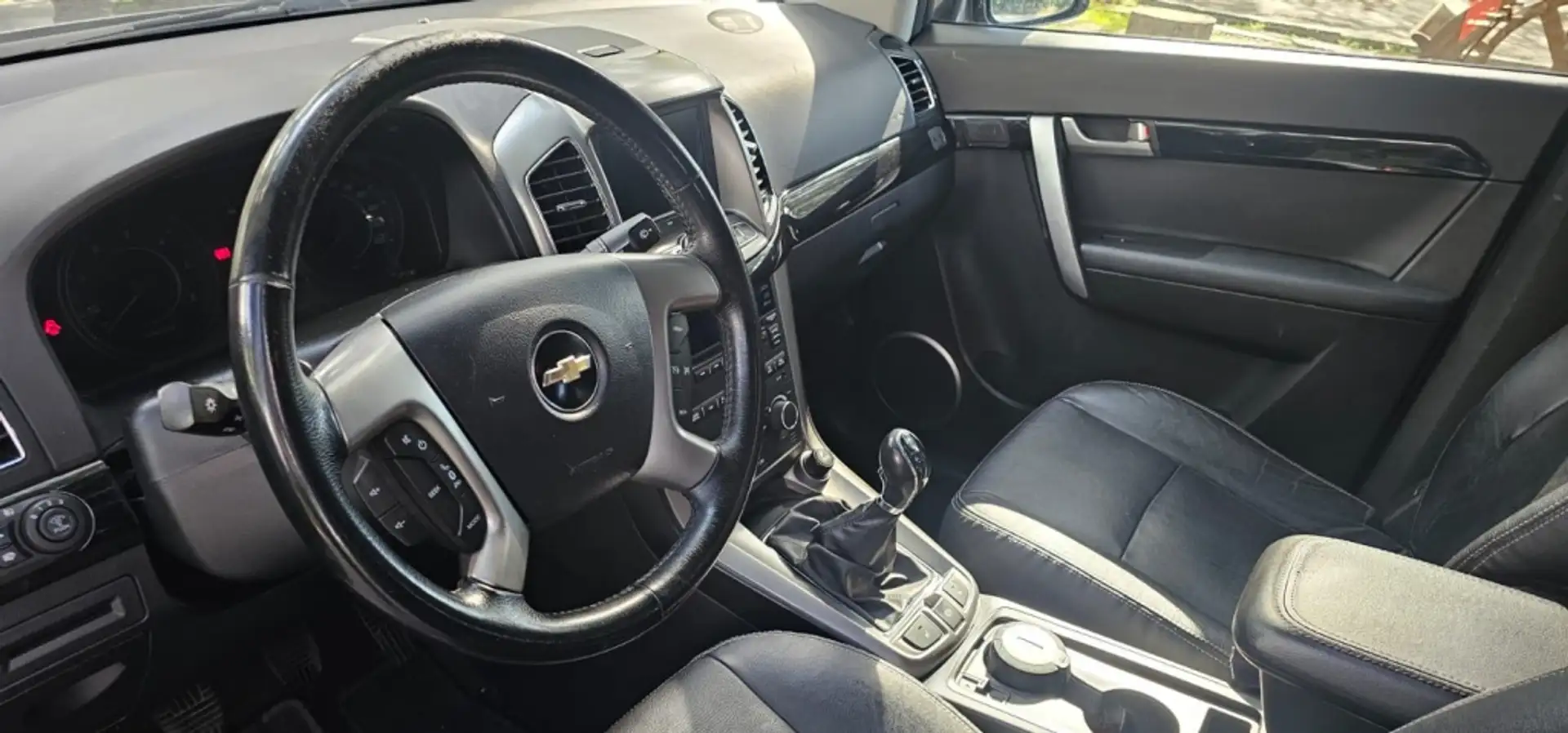 Chevrolet Captiva 2.2VCDI LTZ AWD Negro - 2