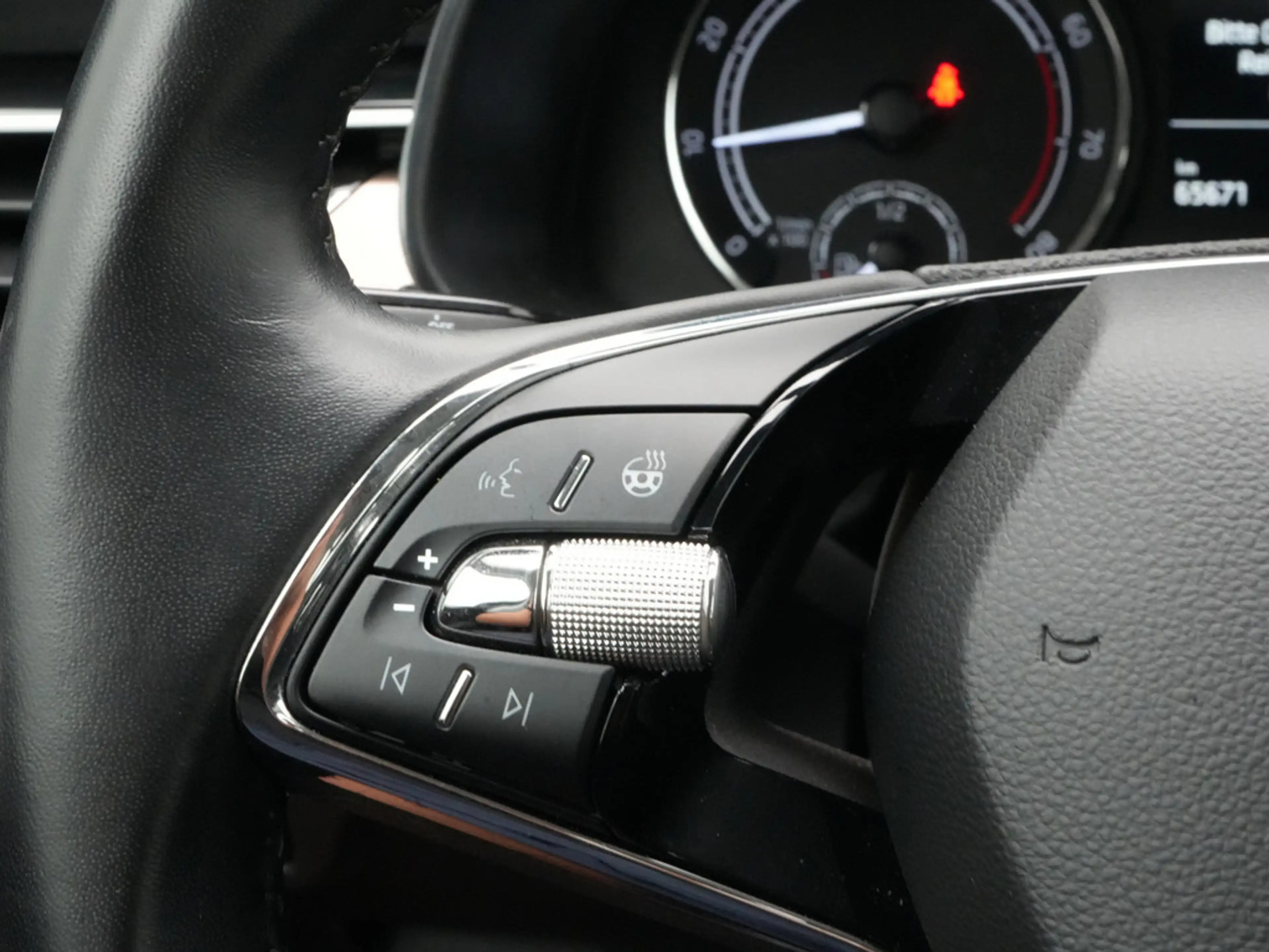 Skoda Kamiq TGI G-TEC Style KAM SHZ PDC KLIMA — photo 14
