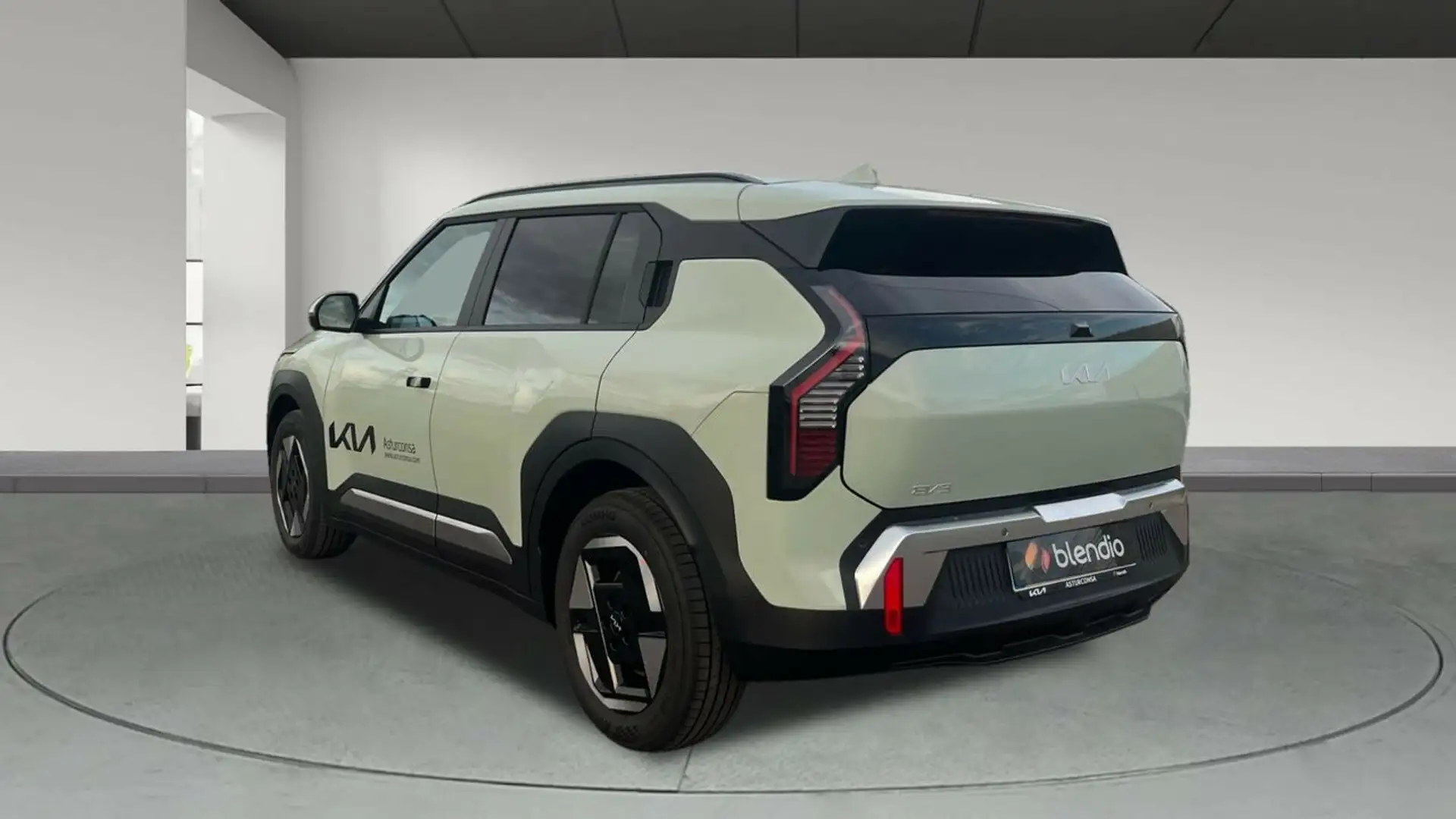 Kia EV3 BEV 58KWH 150KW EARTH AUTO 204CV 5P Verde - 2