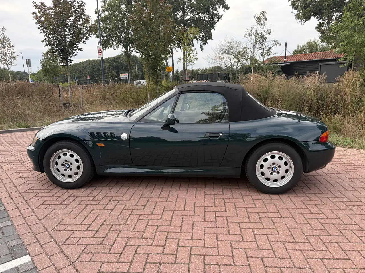 BMW Z3 1.9 Roadster | Stoelverw. | A/C | Leer | APK ’27, foto 2
