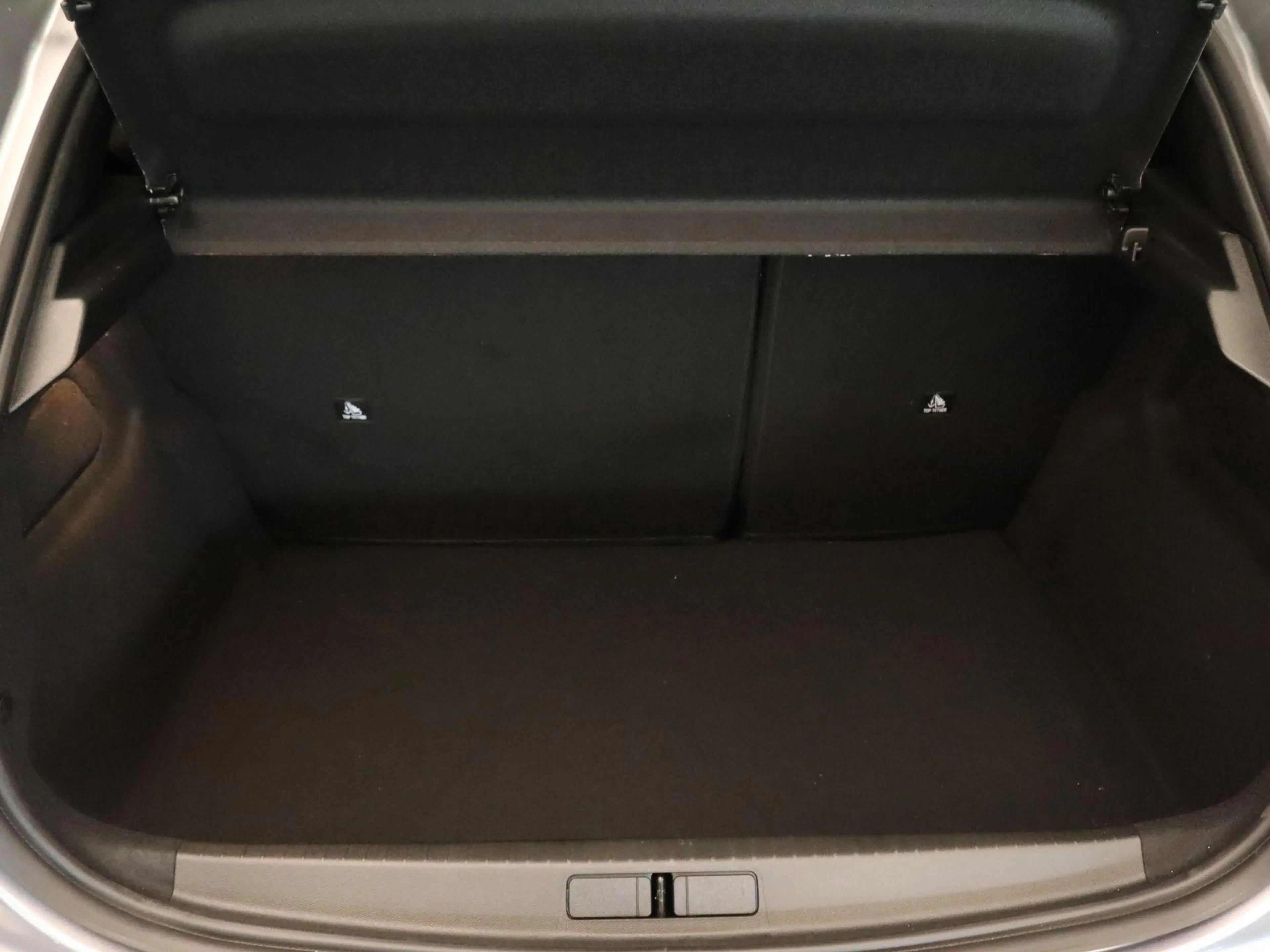 Peugeot 208 1.2 Hybrid 110 e-DCS6 Style - ORIGINEEL NEDERLANDS — photo 15