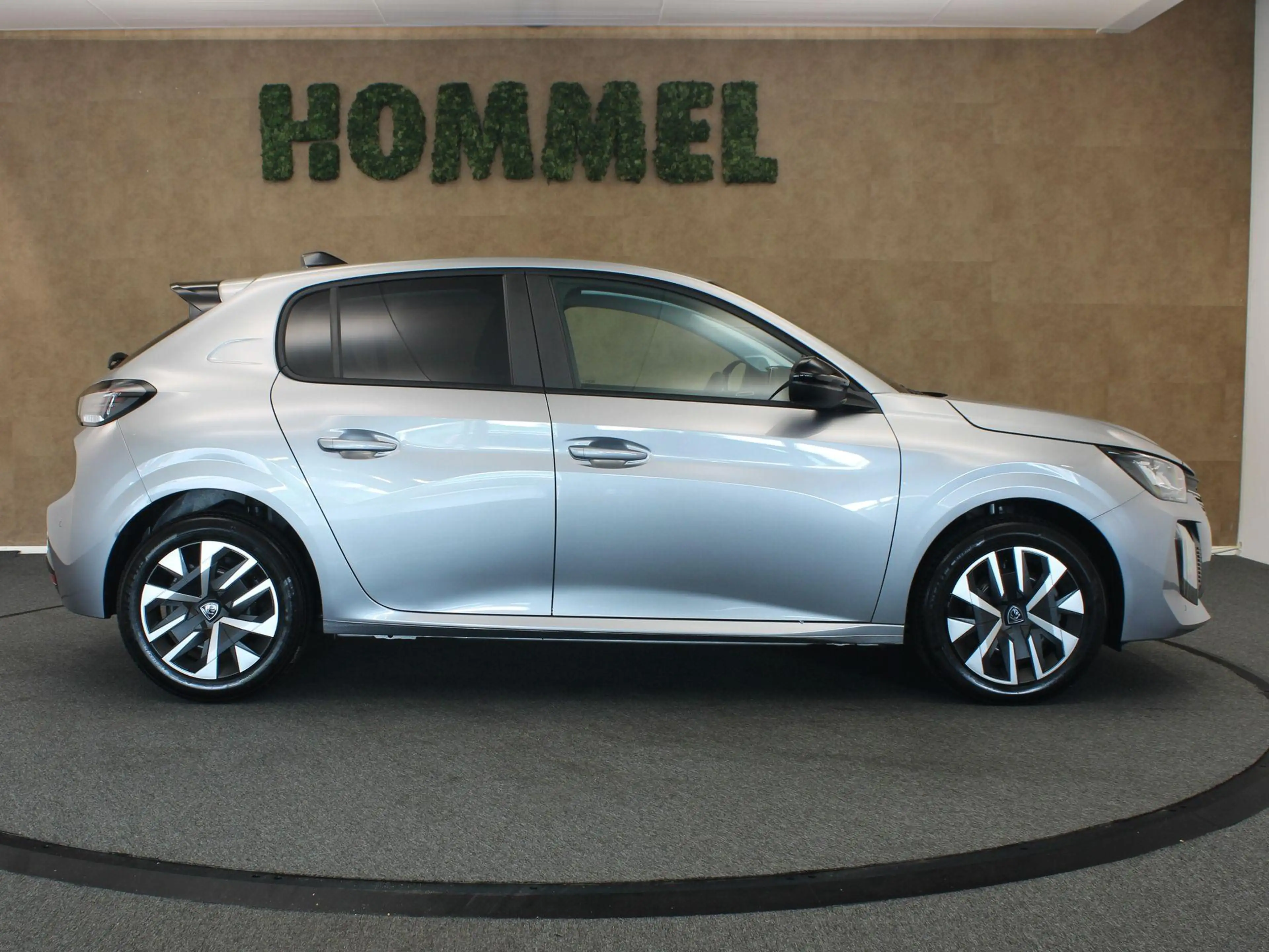 Peugeot 208 1.2 Hybrid 110 e-DCS6 Style - ORIGINEEL NEDERLANDS — photo 12