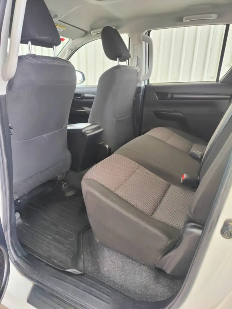 Toyota Hilux Cabina Doble GX Wit - 2
