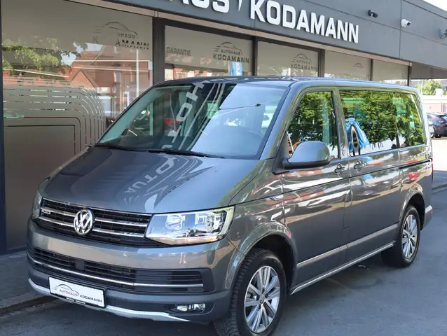 Volkswagen Multivan view 5