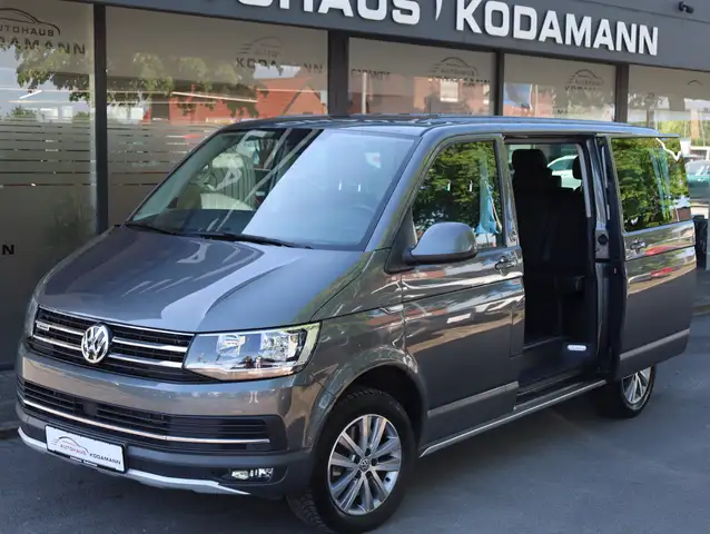 Volkswagen Multivan view 2