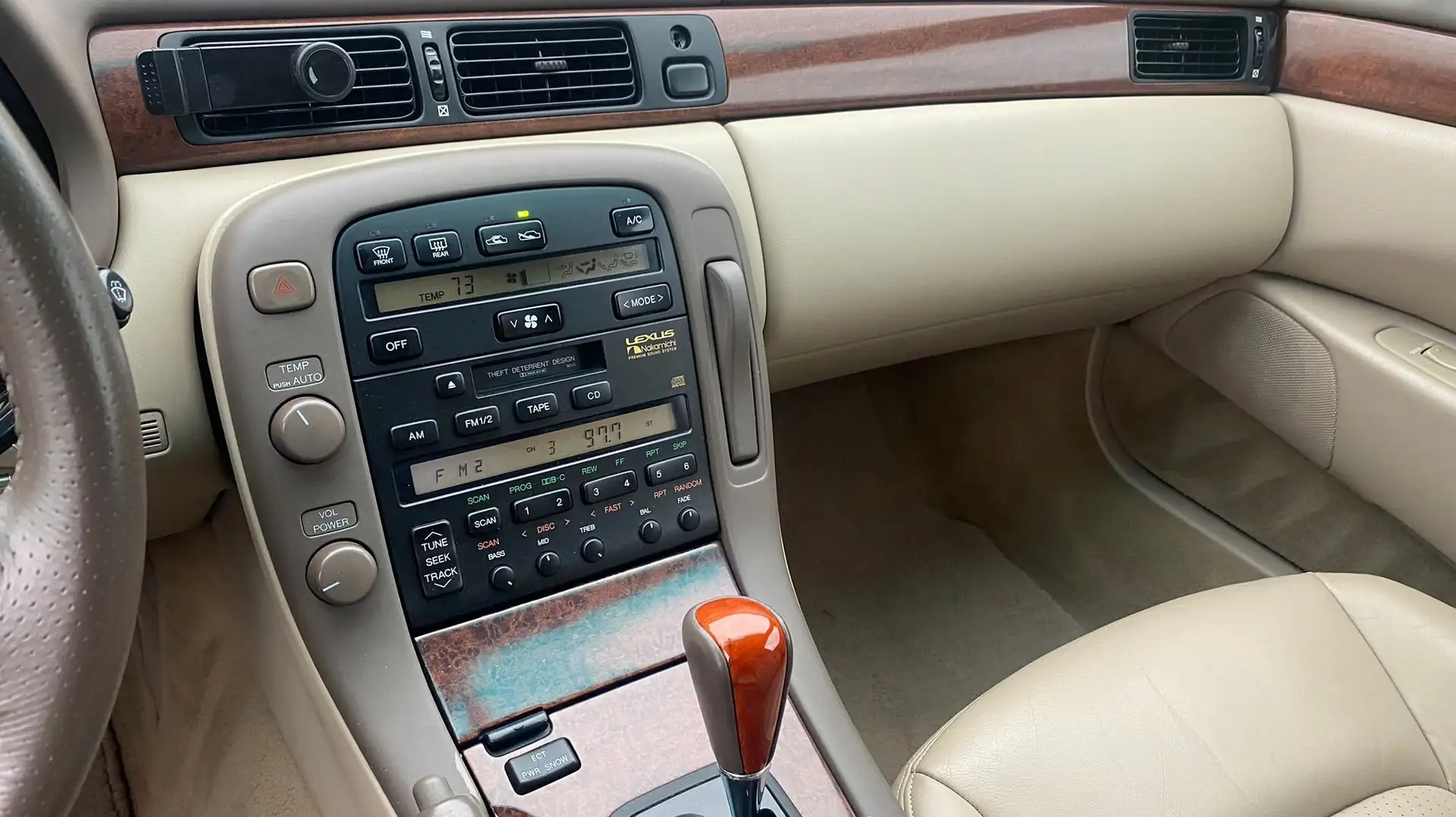 Lexus SC 400 Negru - 2