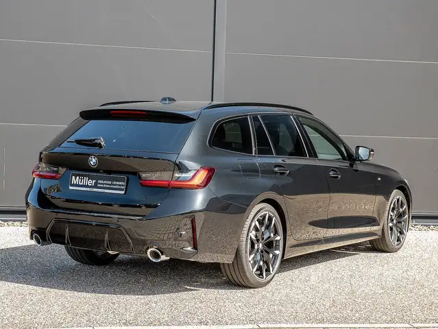 BMW 3 Series view 2