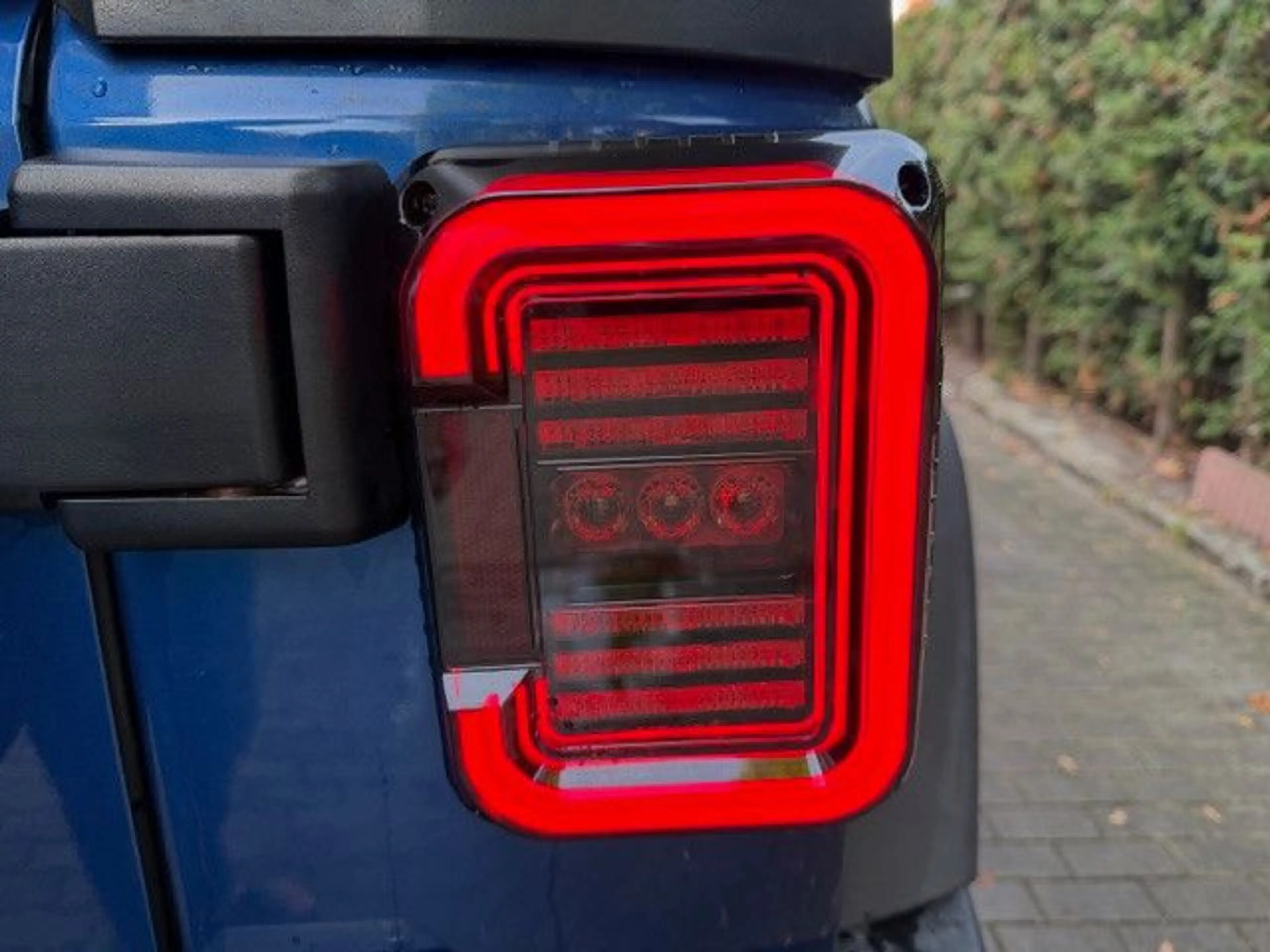 Jeep Wrangler WRANGLER SPORT AUTOMATIK 2.8 CRD OFFROAD UMBAU — photo 11