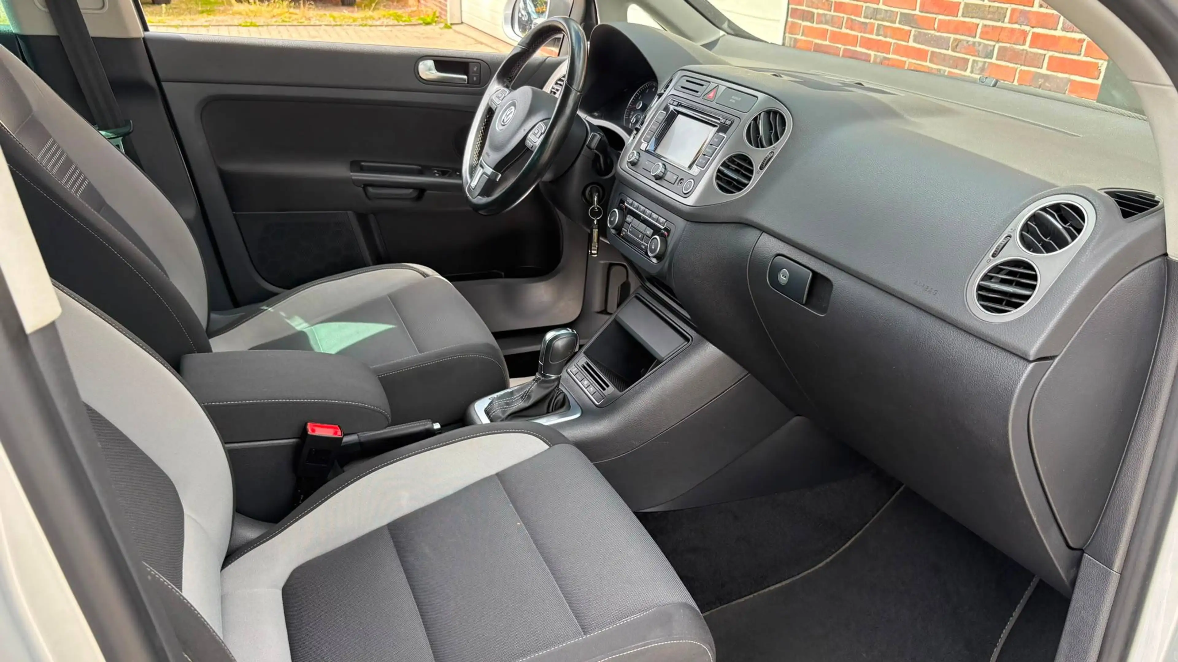 Volkswagen Golf Plus Life 1.2*Automatik*Scheckheft*2.Hand*Scheckheft*Finanzierung* — photo 10