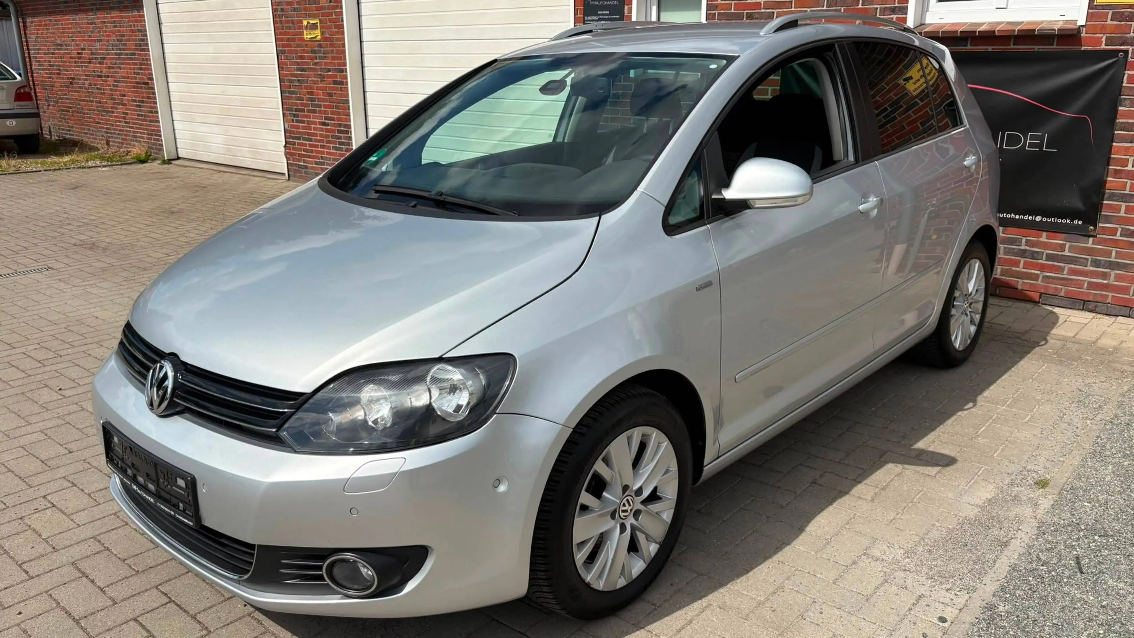 Volkswagen Golf Plus Life 1.2*Automatik*Scheckheft*2.Hand*Scheckheft*Finanzierung* — photo 3