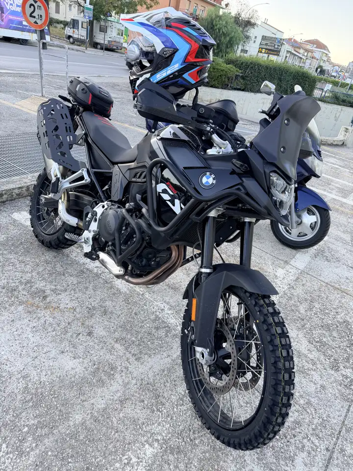BMW F 900 GS