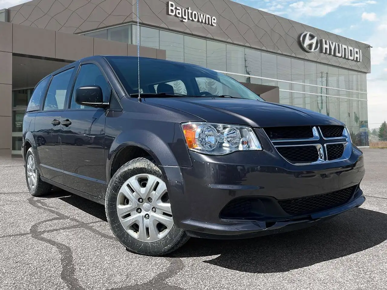 Dodge Grand Caravan снимка Dodge Grand Caravan
