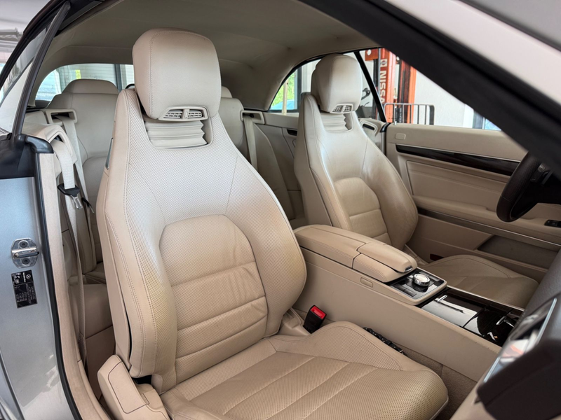 Mercedes-Benz E 350 BlueTec / d Cabrio — photo 14
