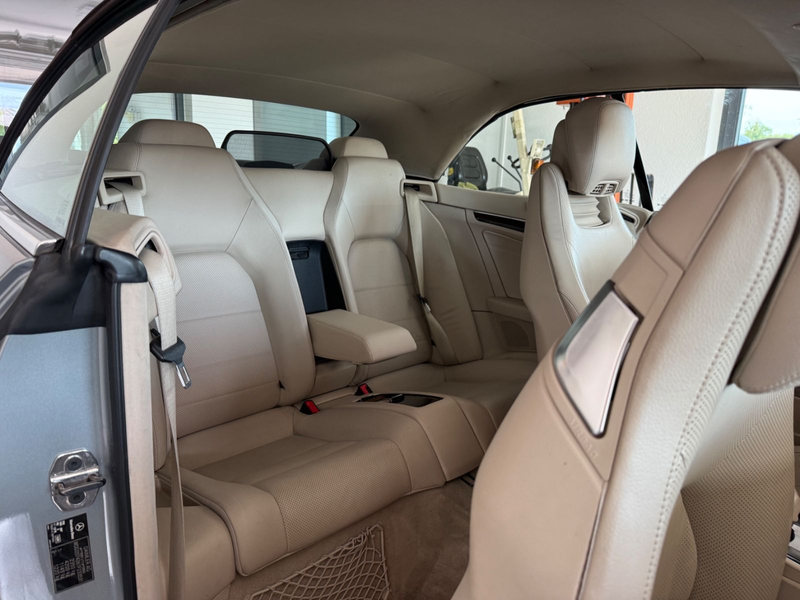 Mercedes-Benz E 350 BlueTec / d Cabrio — photo 15