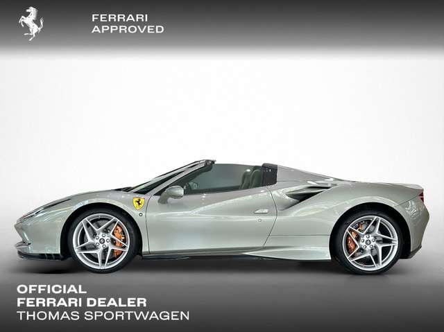 Ferrari F8 Spider Tailor Made / Full Carbon / 1of1