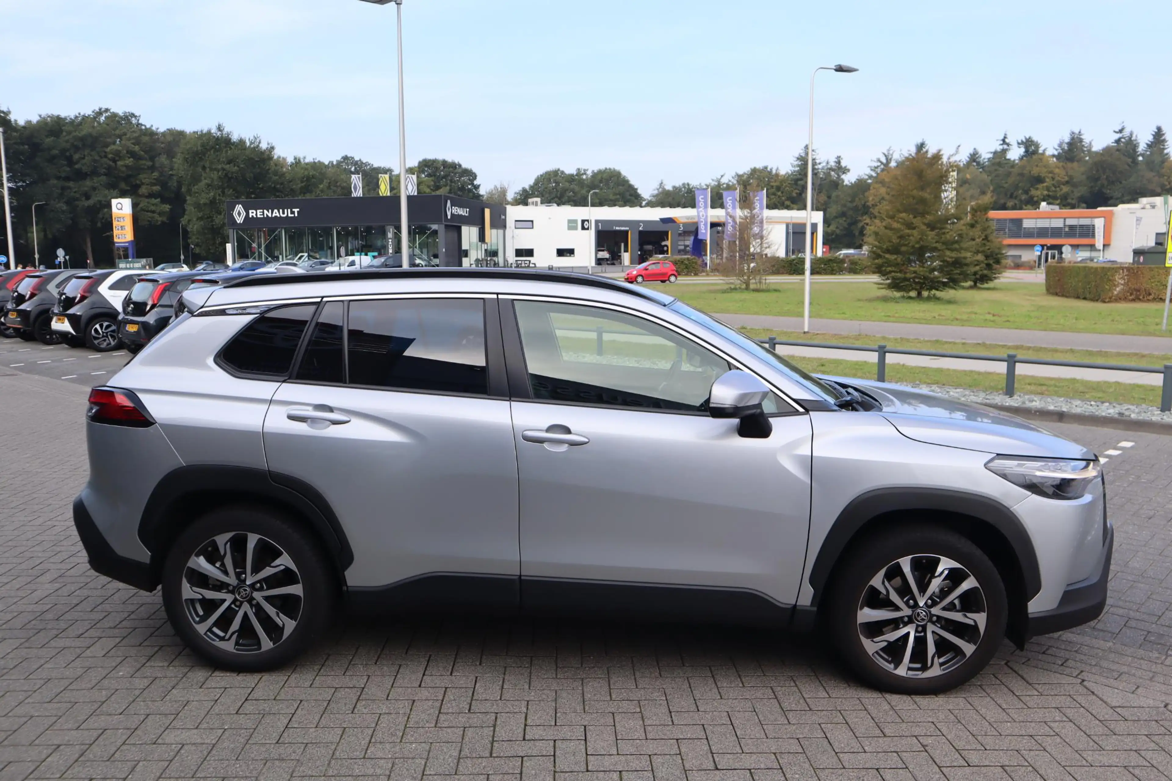 Toyota Corolla Cross 2.0 HYBRID FIRST EDITION NL-AUTO AFN-TREKHAAK BLIN — photo 11