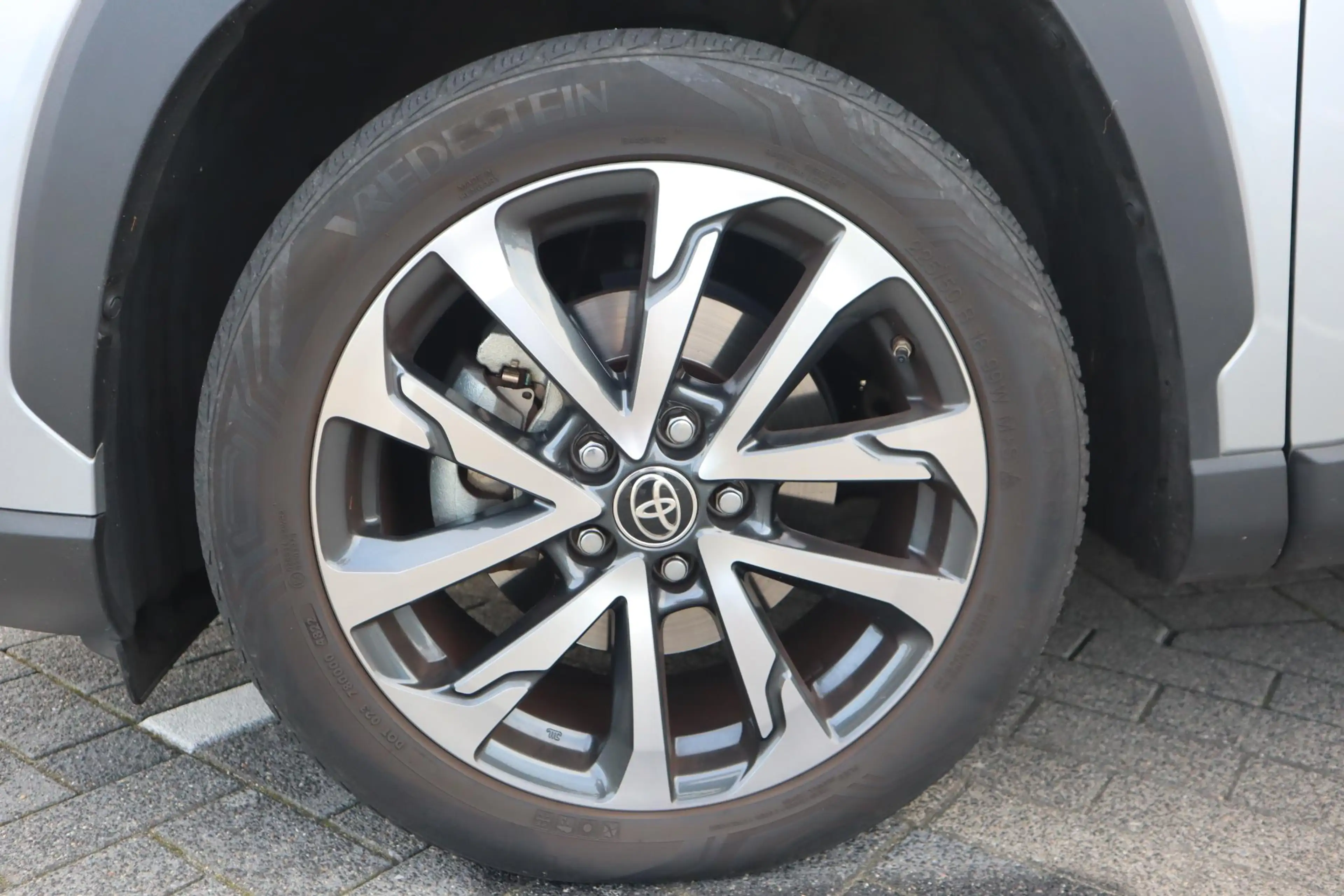 Toyota Corolla Cross 2.0 HYBRID FIRST EDITION NL-AUTO AFN-TREKHAAK BLIN — photo 15