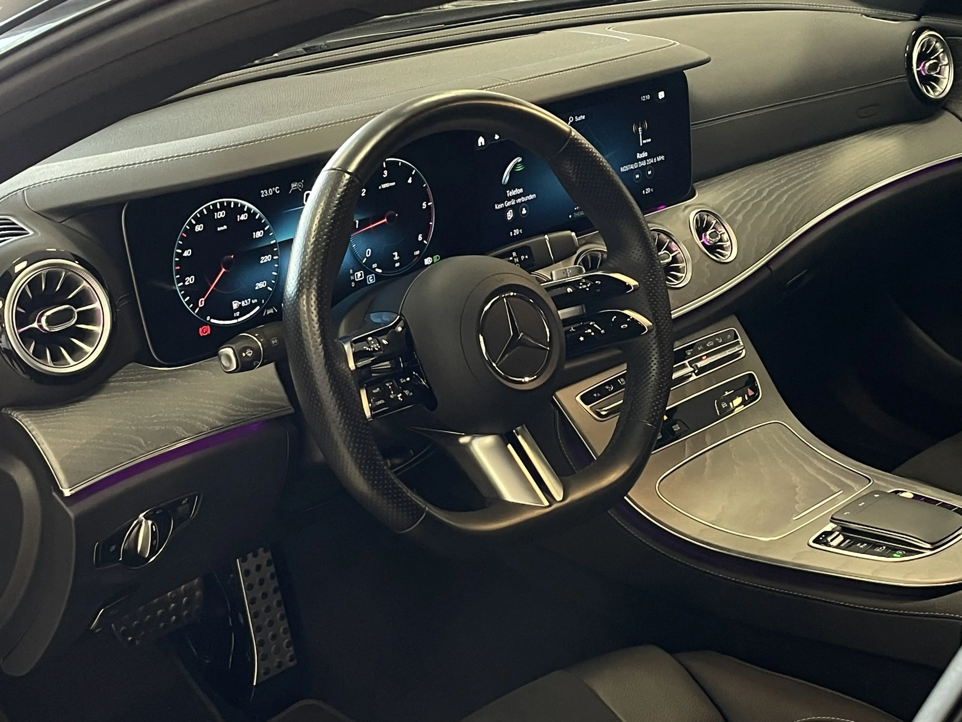 Mercedes-Benz CLS 220 AMG-Line*R-Cam*Ambiente*Leder*AHK*Navi* — photo 14