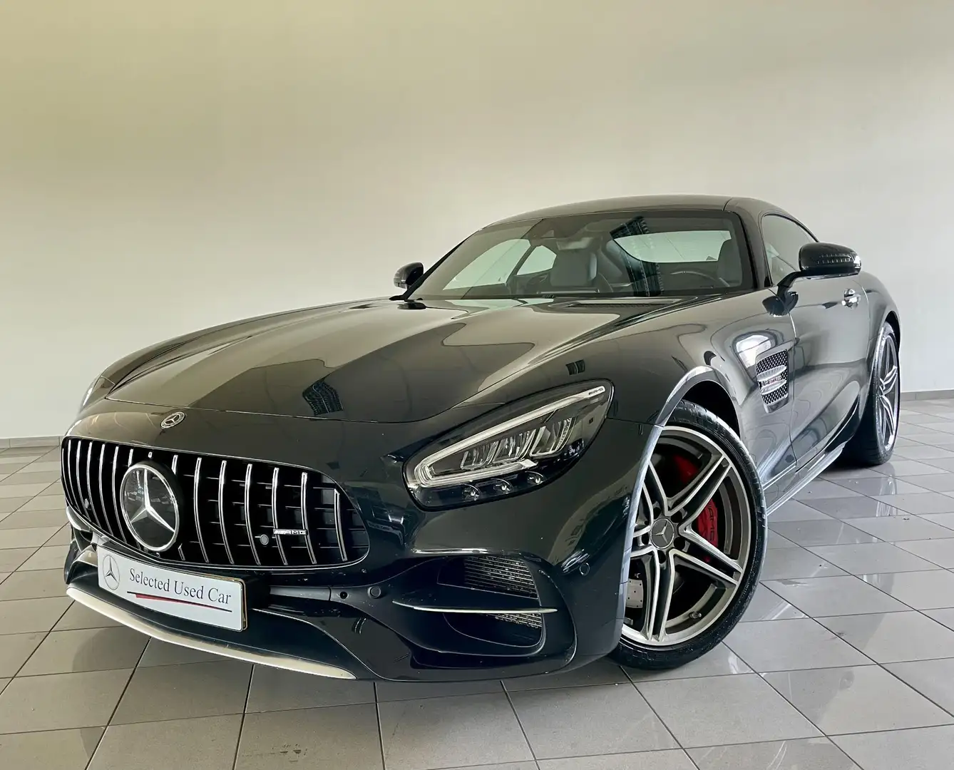 Mercedes-Benz AMG GT 4.0 S Premium | Panoramdak | Burmester | Distronic Zwart - 2
