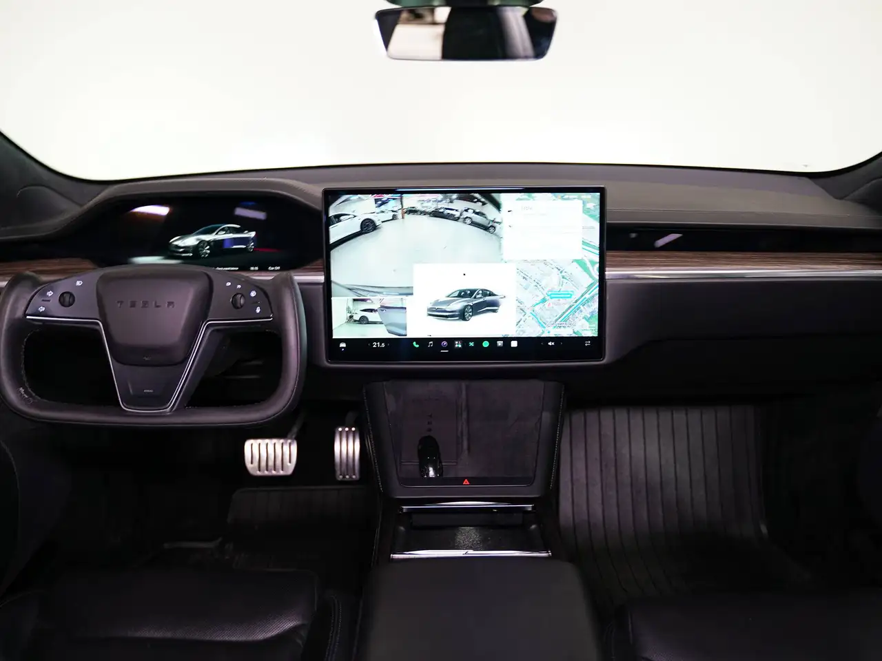 Tesla Model S снимка Tesla Model S