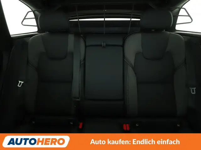 Volvo XC60 view 15