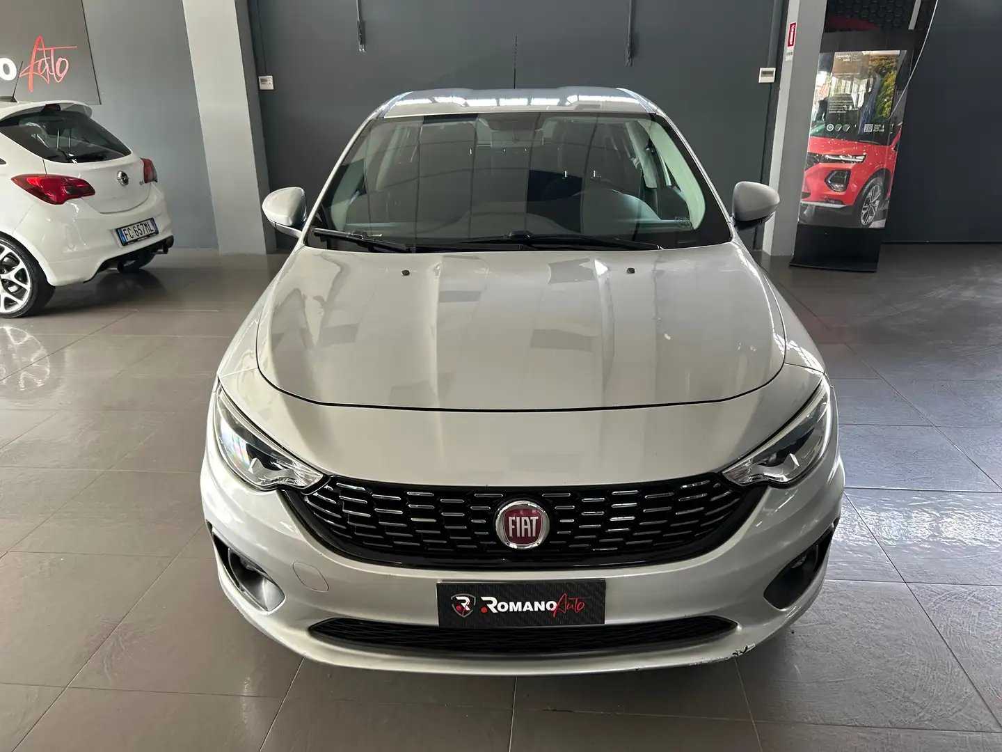 Fiat Tipo Tipo 5 porte II 2016 5p 1.4 Pop 95cv Argento - 1