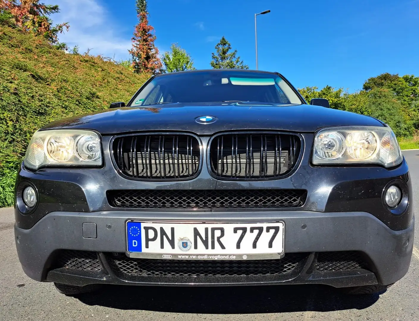 BMW X3 xDrive18d  TÜV NEU Allwetterreifen 235/55R17 - 2