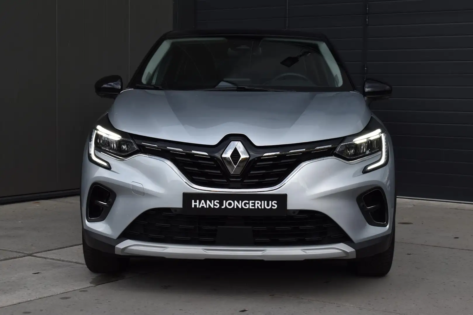 Renault Captur E-Tech Hybrid 145 Techno | AUTOMAAT | CAMERA | NAV Gris - 2