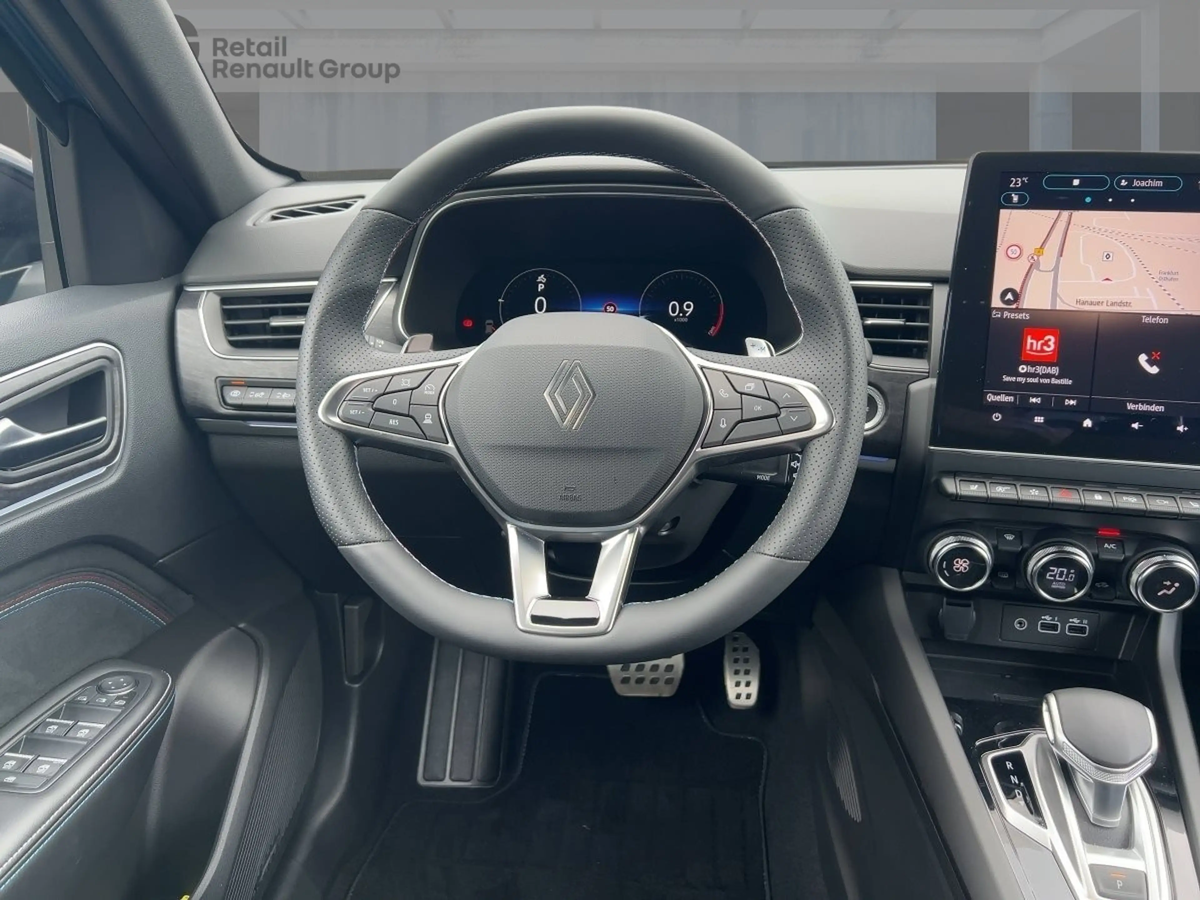 Renault Arkana ESRIT ALPINE Mild Hybrid 160 EDC BOSE Sound — photo 11
