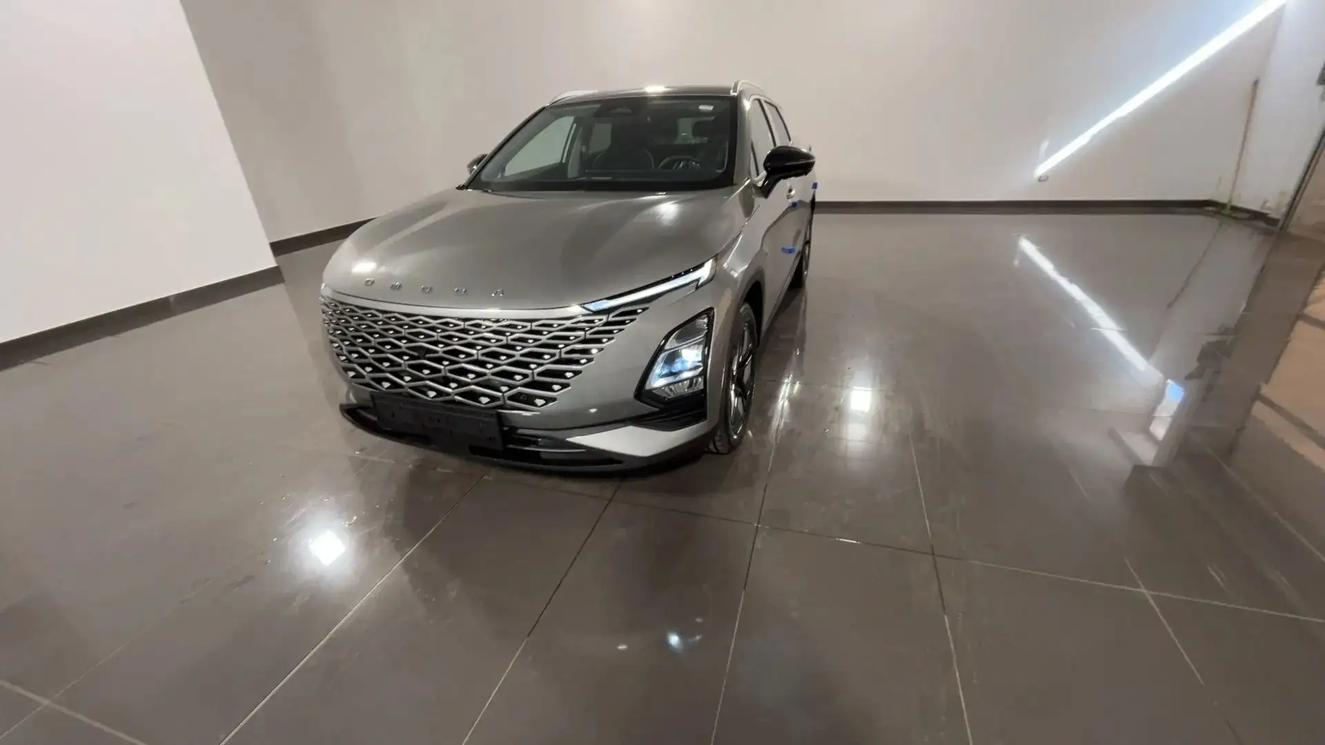 Omoda 5 Omoda 5 1.6 tgdi Premium auto Argento - 1