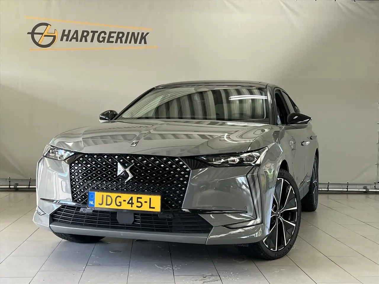 DS Automobiles DS 4
