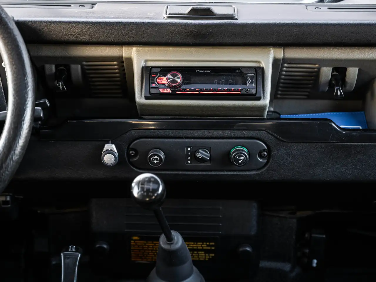 Land Rover Defender 2.5 Td5 90" Hard Top, foto 12