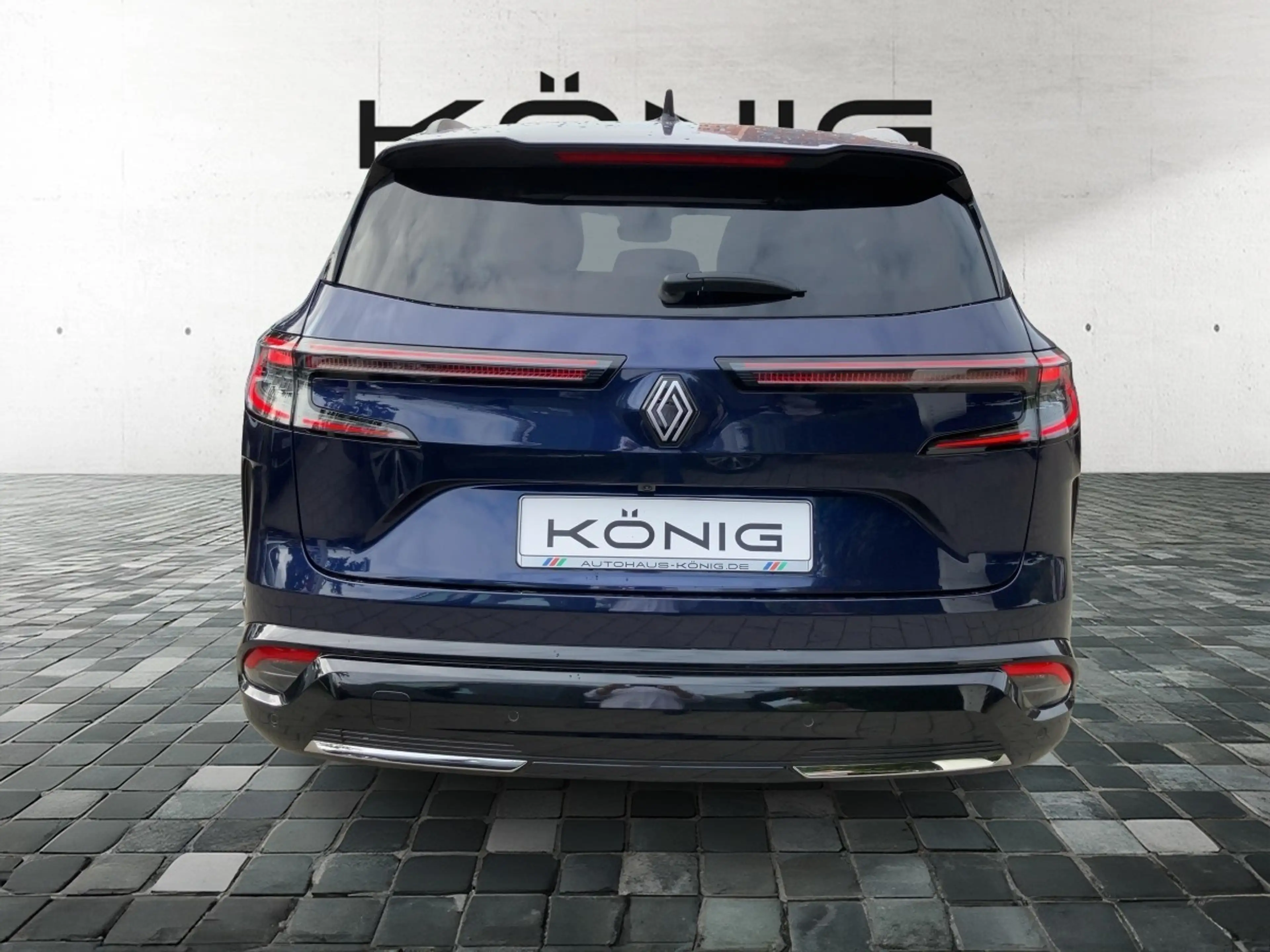 Renault Espace IV 1.2 E-TECH Hybrid 200 ICONIC 7-Sitzer — photo 6