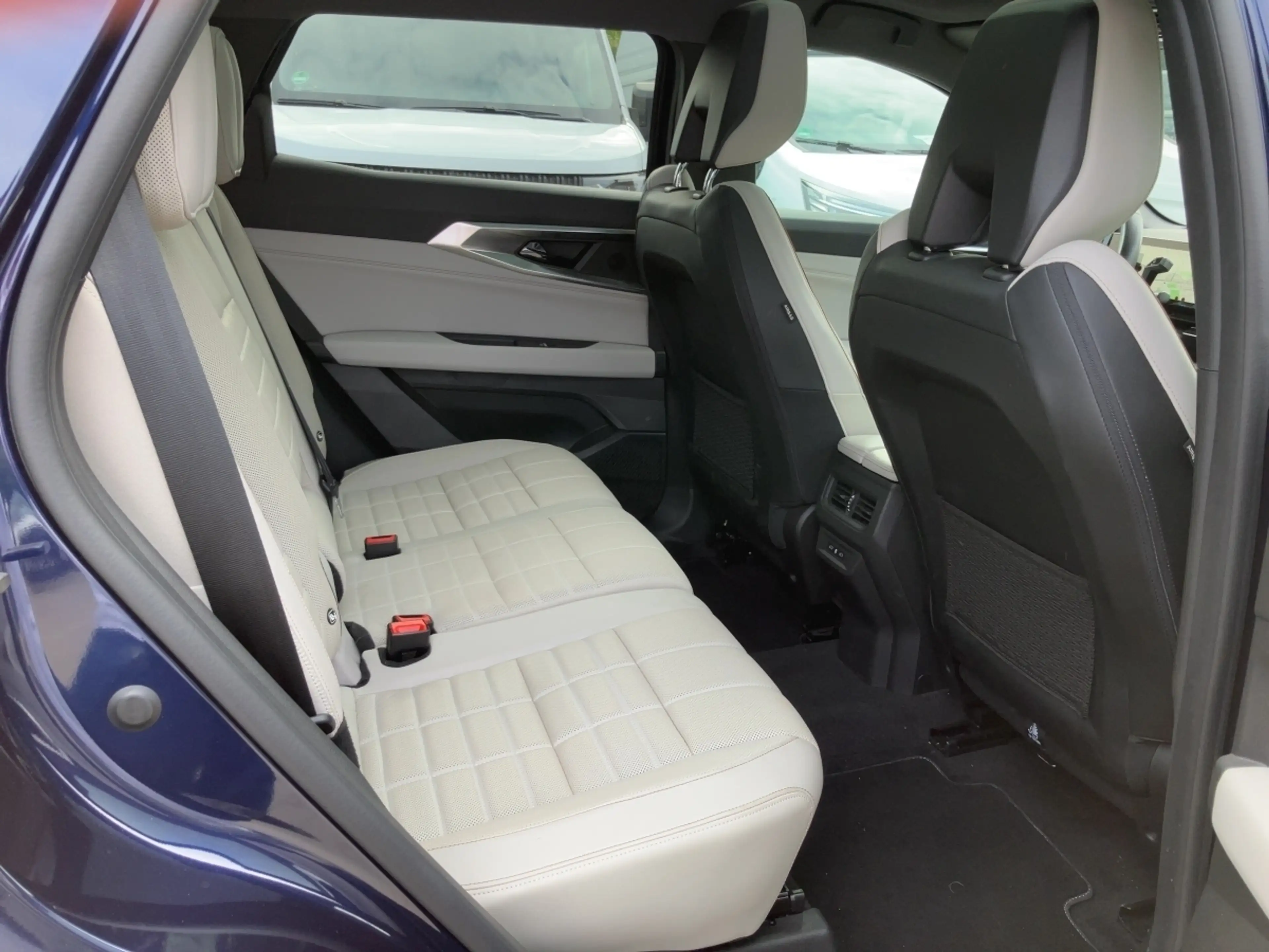 Renault Espace IV 1.2 E-TECH Hybrid 200 ICONIC 7-Sitzer — photo 10