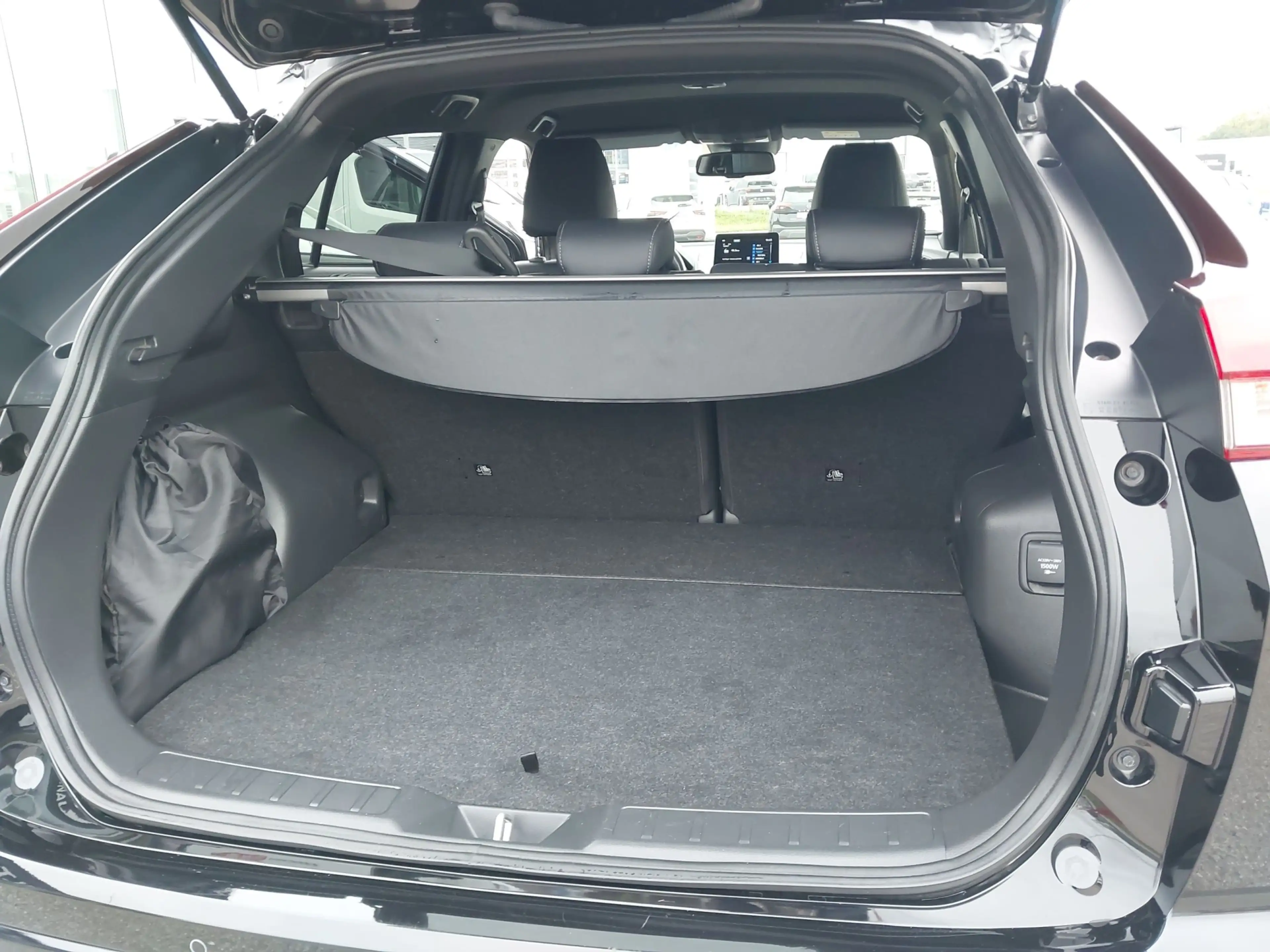 Mitsubishi Eclipse ECLIPSE Cross Diamonde 2,4 Mivec PHEV — photo 11