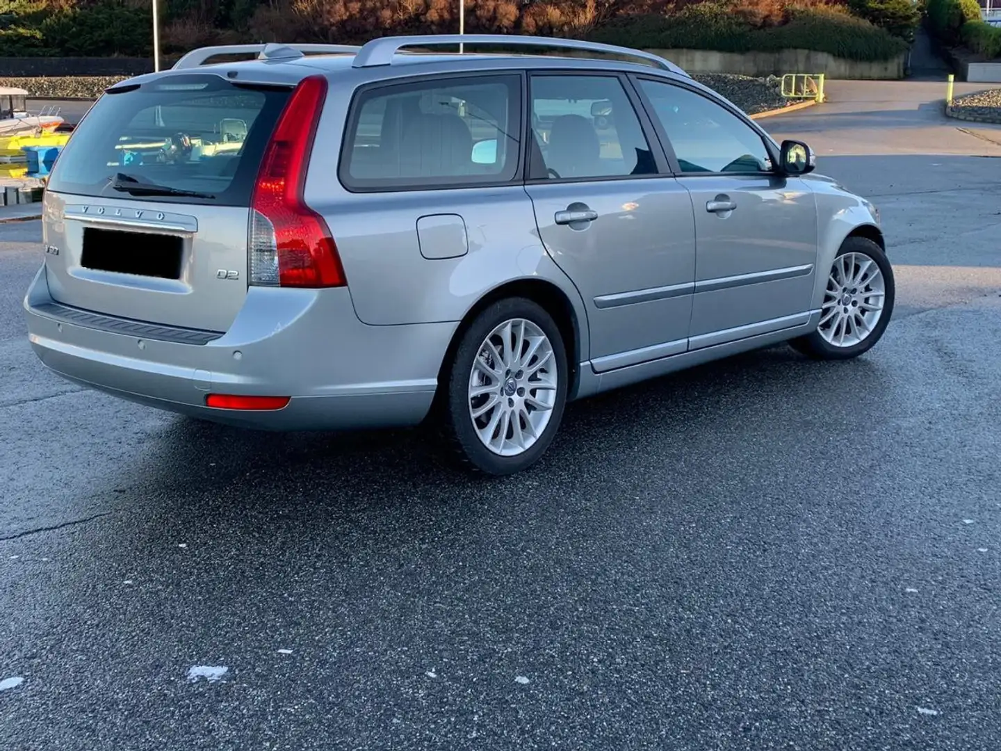 Volvo V50 DPF D2 Gris - 2