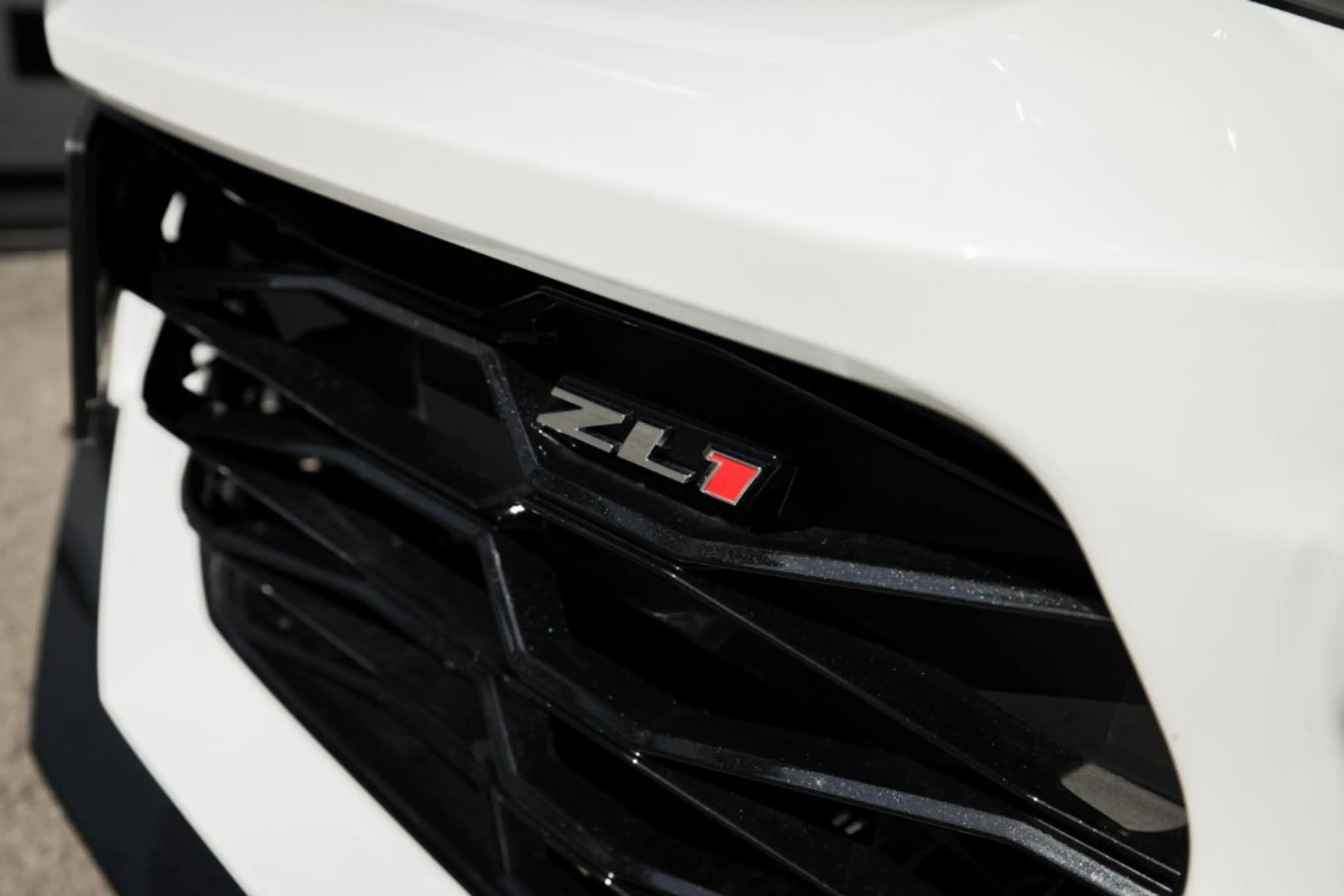Chevrolet Camaro ZL1 Coupe — photo 12
