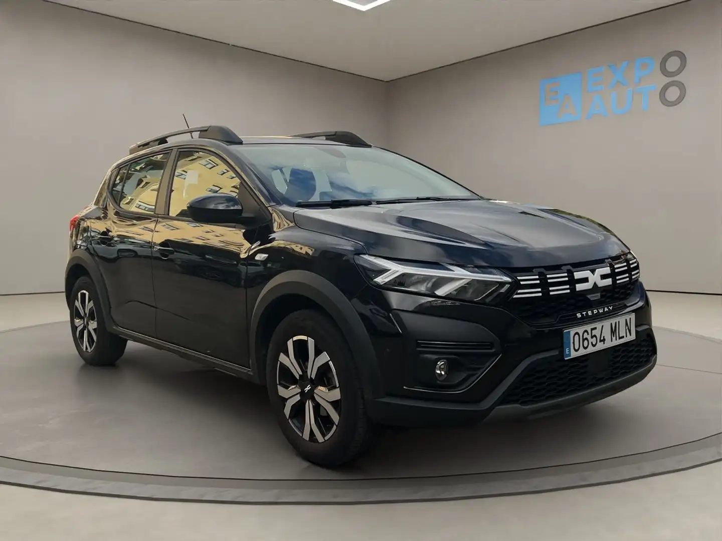 Dacia Sandero TCe Expresion 67kW Noir - 1