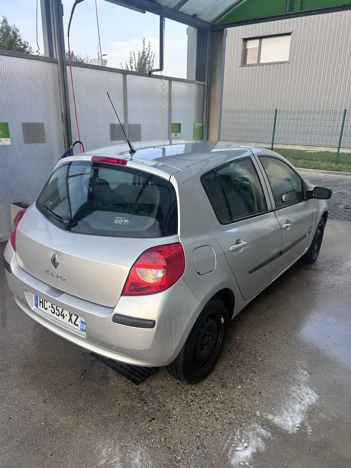 Renault Clio Grandtour — photo 5