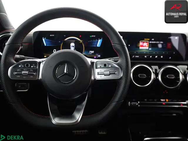 Mercedes-Benz Unknown Model view 10