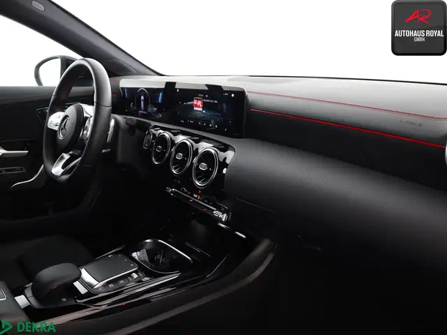 Mercedes-Benz Unknown Model view 11