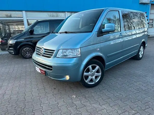 Volkswagen T5 Multivan Atlantis/AHK/PDC/Rollo/Alu/Tisch/Ele