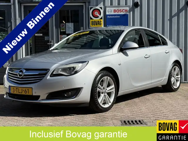 Opel Insignia 1.6 T Edition. | AUTOMAAT | DEALER ONDERHOUDEN | T
