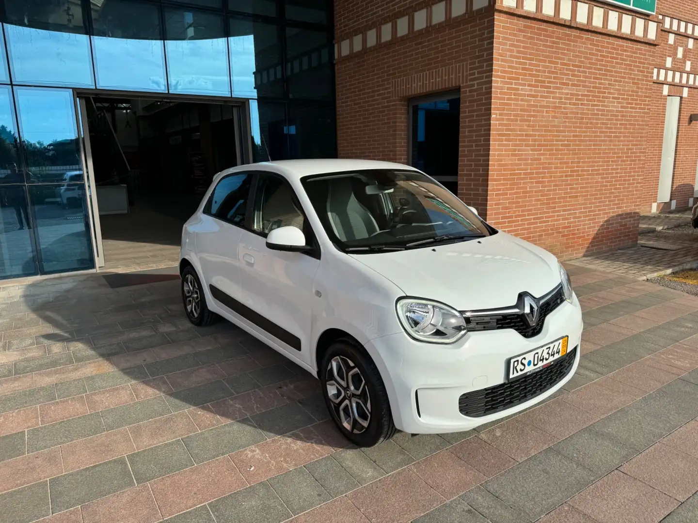 Renault Twingo SCe 65 CV Intens Neopatentati Blanco - 2