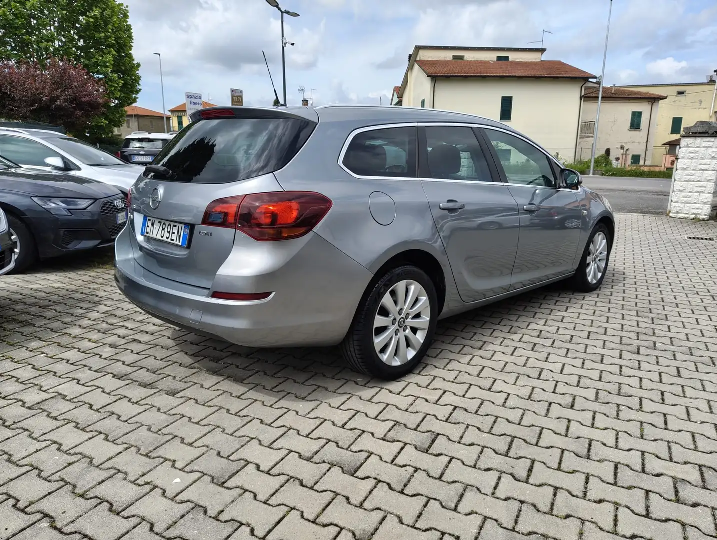 Opel Astra Astra Sports Tourer 1.7 cdti Cosmo 110cv Grau - 2